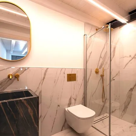 Apartamento Absentia 1763 Garda Boutique - Front *
