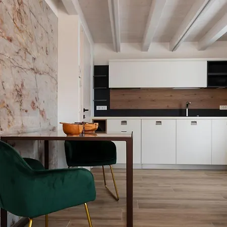Apartamento Absentia 1763 Garda Boutique - Front Brenzone sul Garda